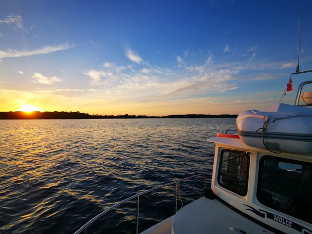 Abendsonne über dem Wasser